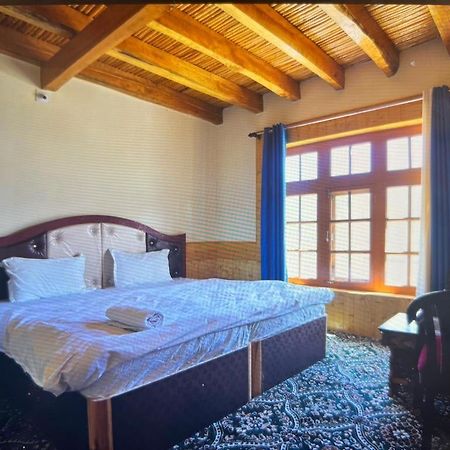 Guru View Home Stay Padam エクステリア 写真