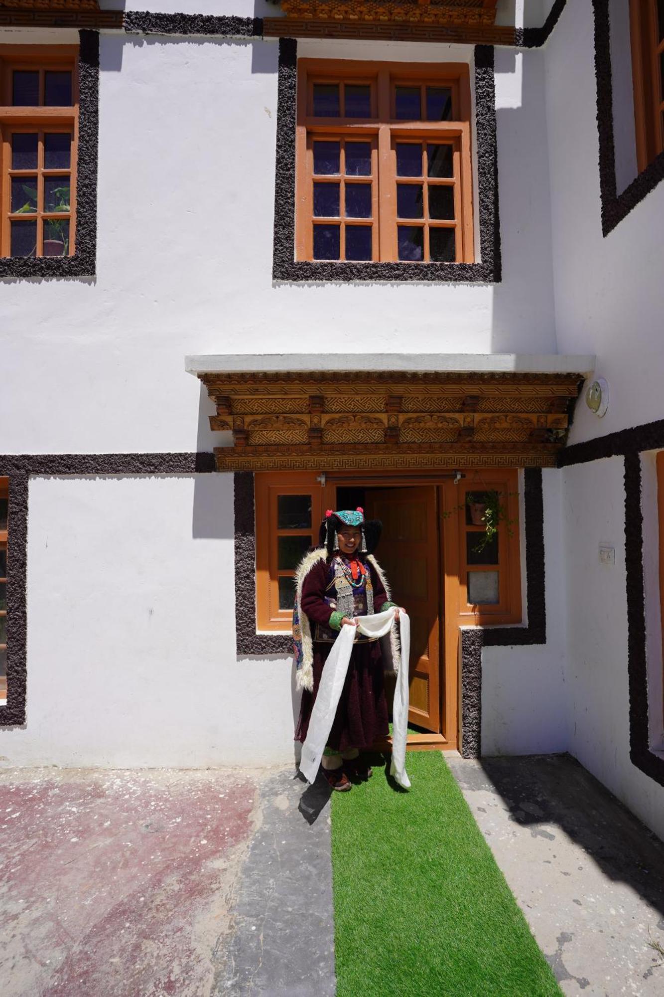Guru View Home Stay Padam エクステリア 写真